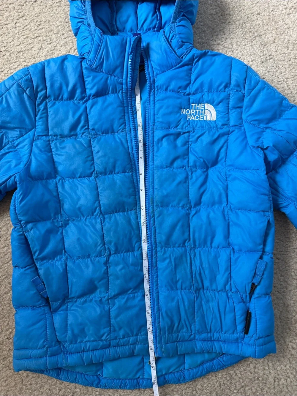 The North Face Youth size 7/8 Thermoball Puffer Jacket Blue